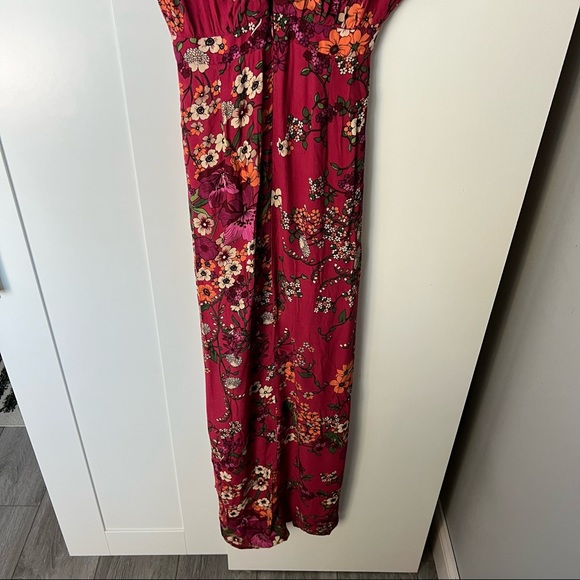WAYF Floral Maxi Dress. Small - Picture 9 of 15